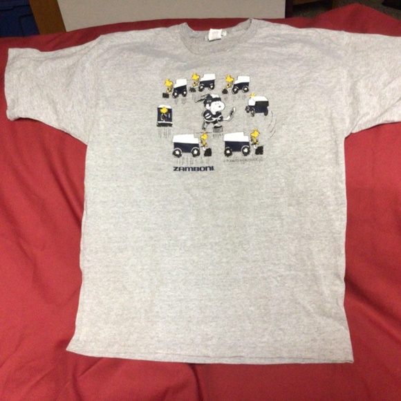 PEANUTS SNOOPY Zamboni tshirt - Picture 2 of 3